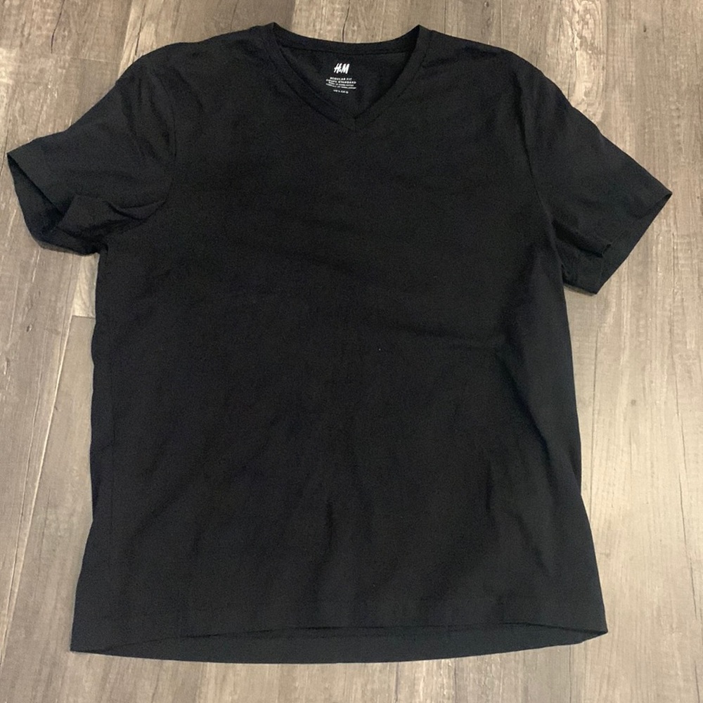 Mens H&M V Neck T-Shirt